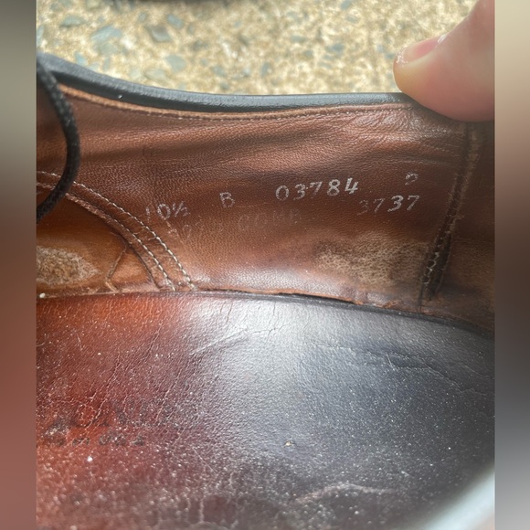 Men’s Allen Edmonds Dress Shoes - Picture 10 of 10